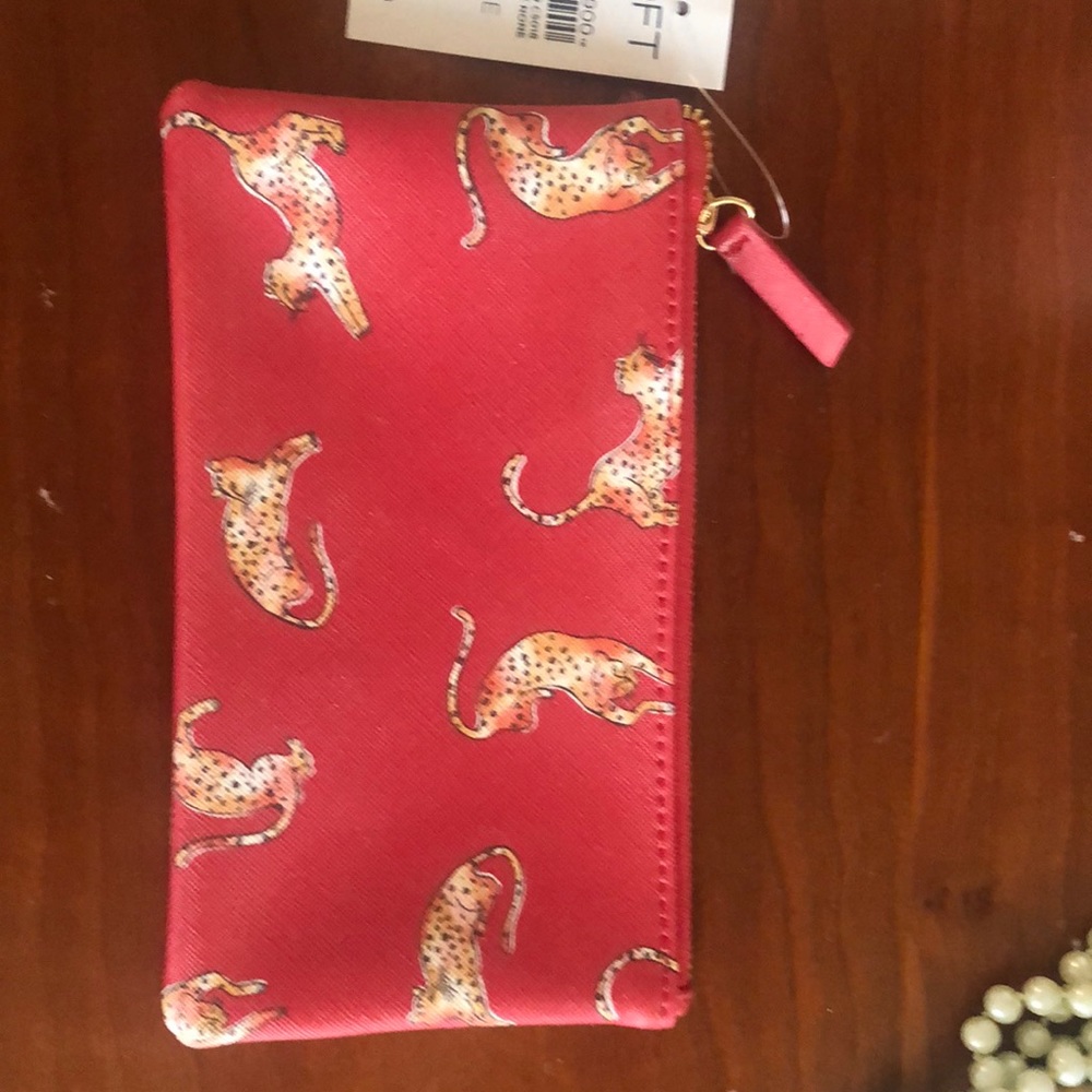 LOFT pouch